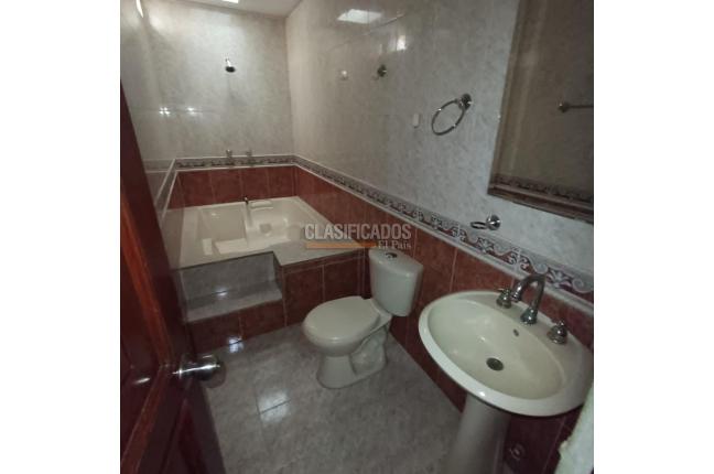 Casas, Alquiler, Salomia - $2.650.000
