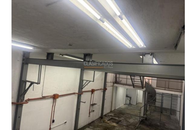 Locales y Bodegas, Alquiler, Manzanares - $5.800.000