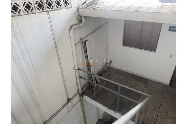 Locales y Bodegas, Alquiler, Manzanares - $5.800.000