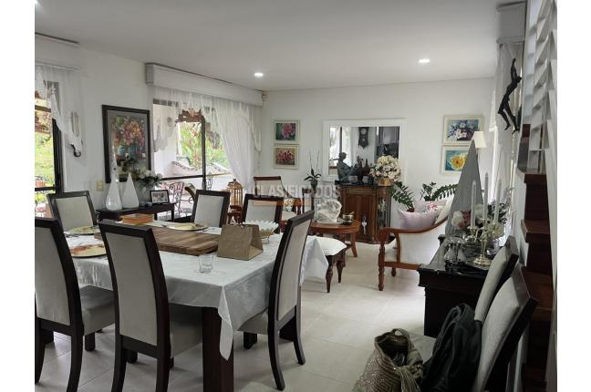 Casas, Venta en La Morada