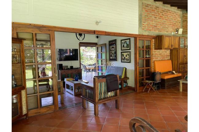 Fincas y Casas Campestres, Venta, Ginebra - $2.450.000.000
