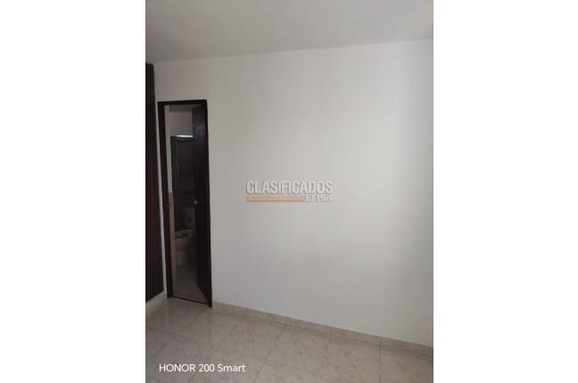 Apartamentos, Alquiler, Colseguros - $1.400.000