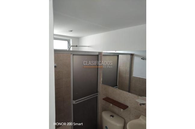 Apartamentos, Alquiler, Colseguros - $1.400.000