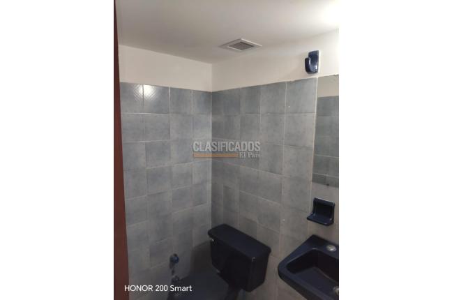 Apartamentos, Alquiler, Colseguros - $1.400.000