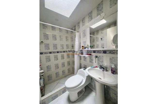 Casas, Venta, Prados del Norte - $580.000.000
