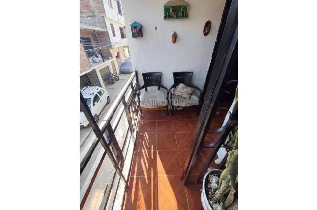 Casas, Venta, Comuneros - $260.000.000