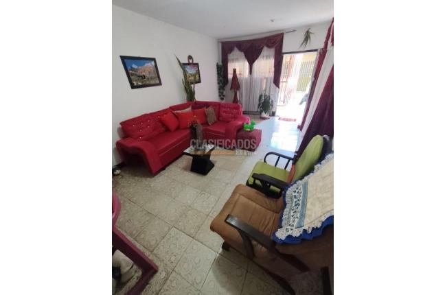 Casas, Venta, Comuneros - $260.000.000