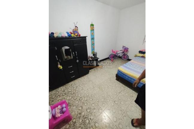 Casas, Venta, Comuneros - $260.000.000