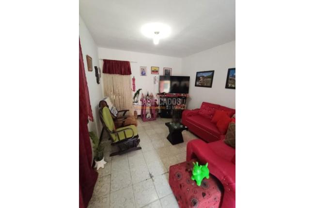 Casas, Venta, Comuneros - $260.000.000