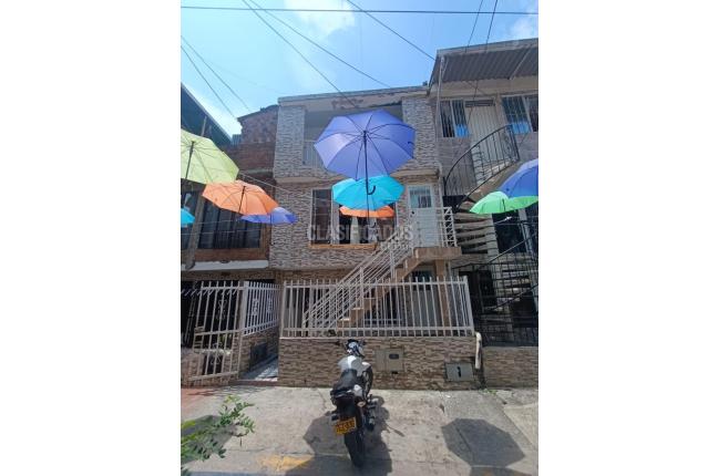Casas, Venta en Ciudad Córdoba