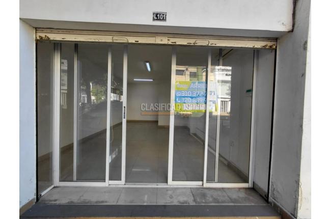 Locales y Bodegas, Alquiler, Versalles - $2.500.000