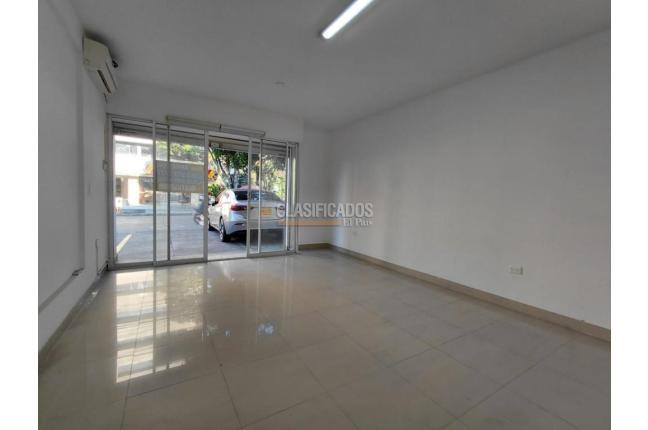 Locales y Bodegas, Alquiler, Versalles - $2.500.000