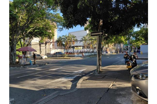 Locales y Bodegas, Alquiler, Versalles - $2.500.000
