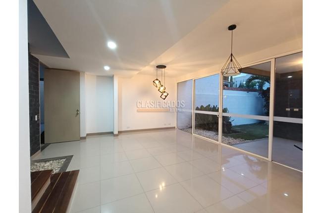Casas, Venta, El Castillo - $980.000.000
