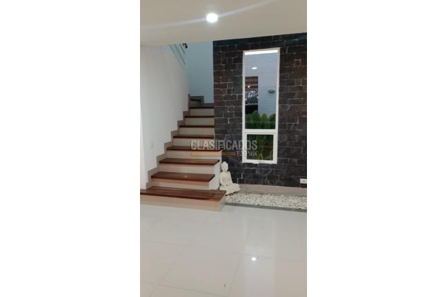 Casas, Venta, El Castillo - $980.000.000