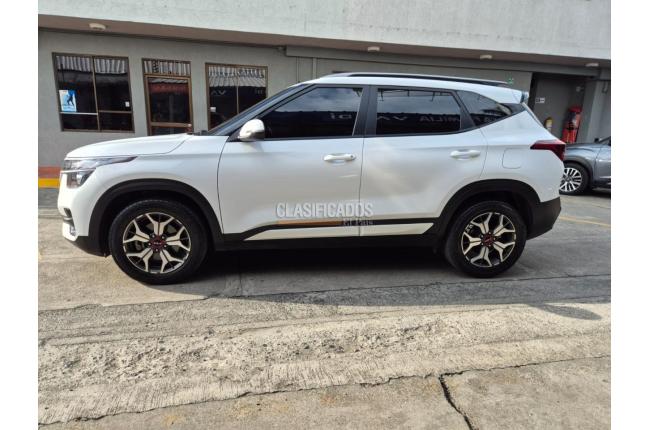 Kia Seltos 2023 - $93.000.000