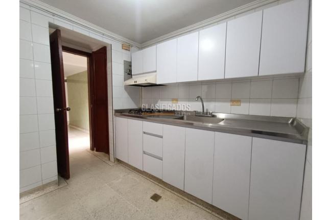 Apartamentos, Venta, Los Cámbulos - $230.000.000