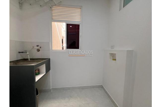 Apartamentos, Alquiler, Ciudad Pacifica - $1.300.000