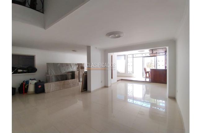 Casas, Alquiler en San Joaquín