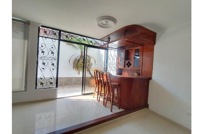 Casas, Alquiler en San Joaquín