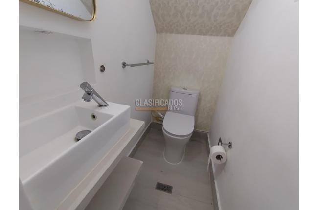 Casas, Alquiler, San Joaquín - $5.500.000