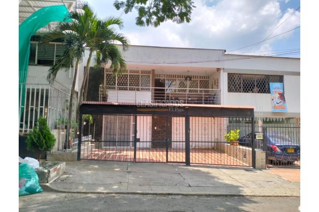 Casas, Alquiler, Santa Rita - $15.000.000