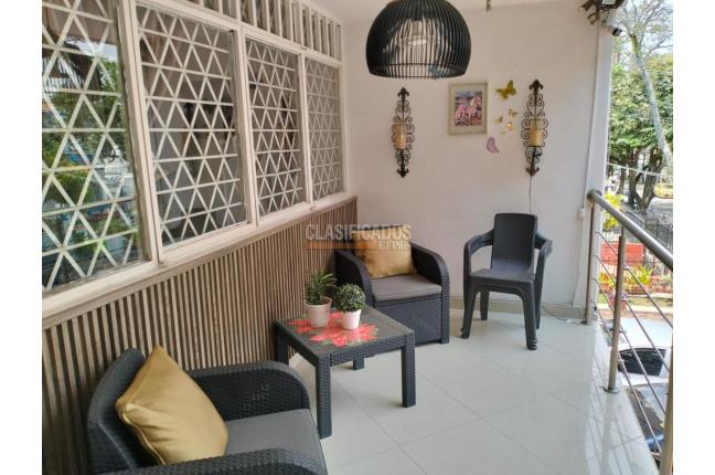 Casas, Alquiler, Santa Rita - $15.000.000