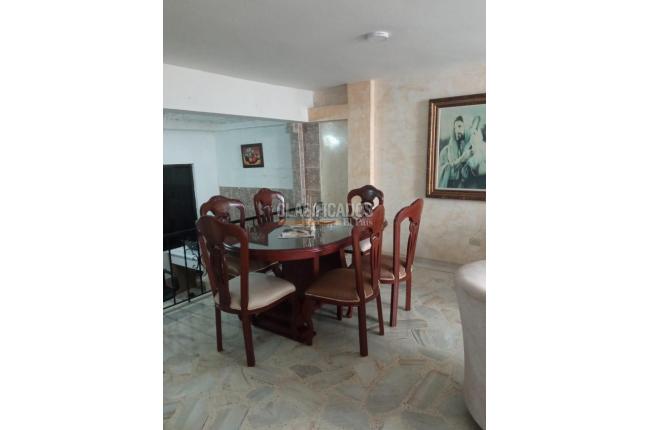 Casas, Venta, Prados del Limonar - $1.300.000.000