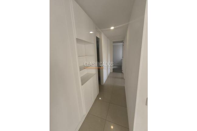 Apartamentos, Venta en Valle del Lili