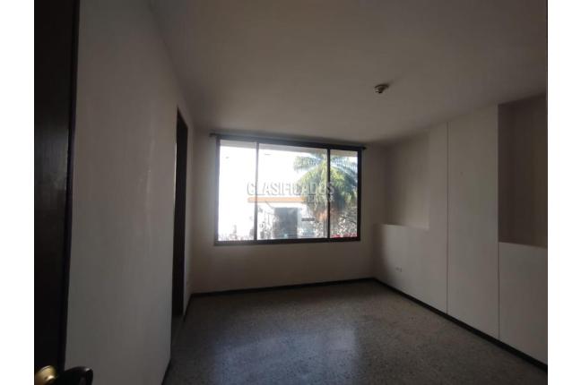 Apartamentos, Alquiler, Versalles - $1.840.000