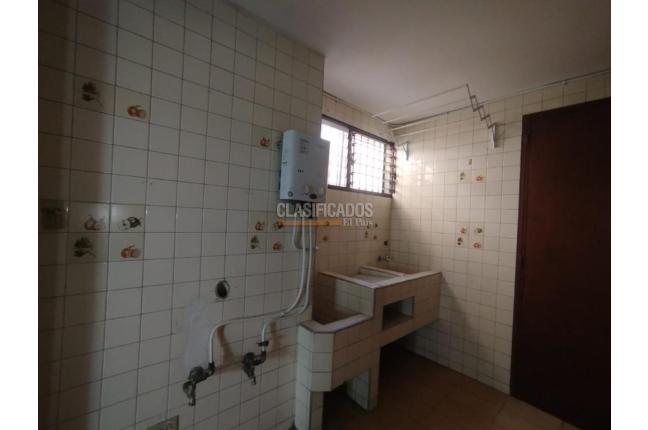 Apartamentos, Alquiler, Versalles - $1.840.000