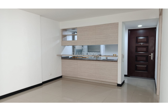 Apartaestudios, Alquiler en Santa Isabel
