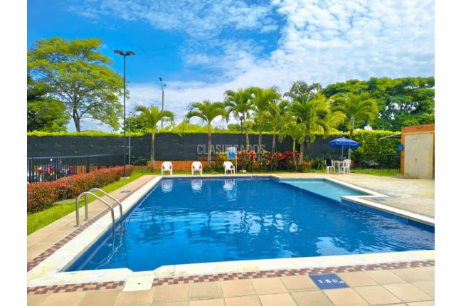 Apartamentos, Venta en Valle del Lili