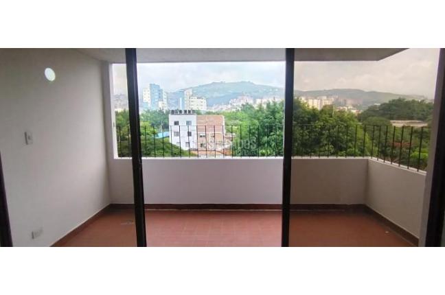 Apartamentos, Alquiler en San Fernando Nuevo