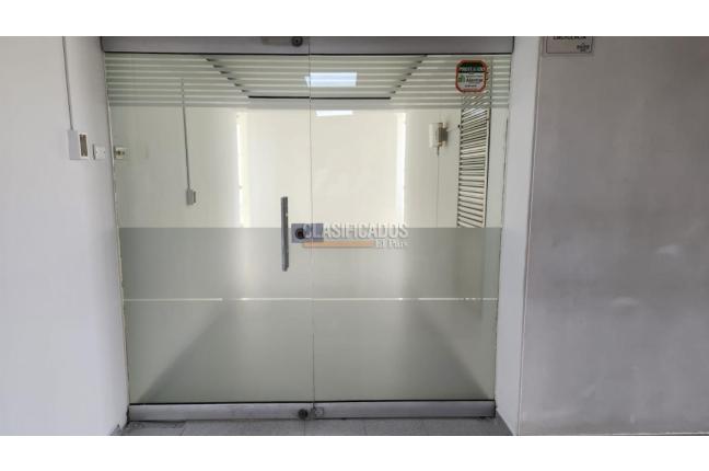 Oficinas y Consultorios, Venta en Versalles