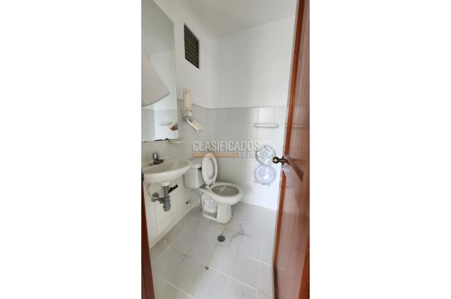 Oficinas y Consultorios, Venta, Versalles - $750.000.000