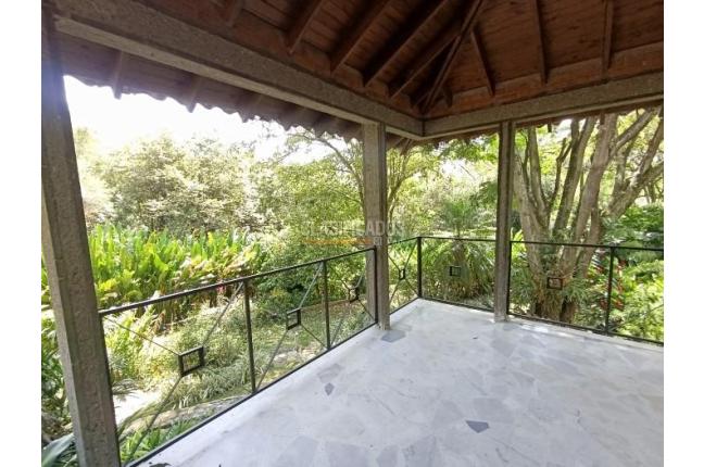 Casas, Venta, Yumbo - $2.100.000.000