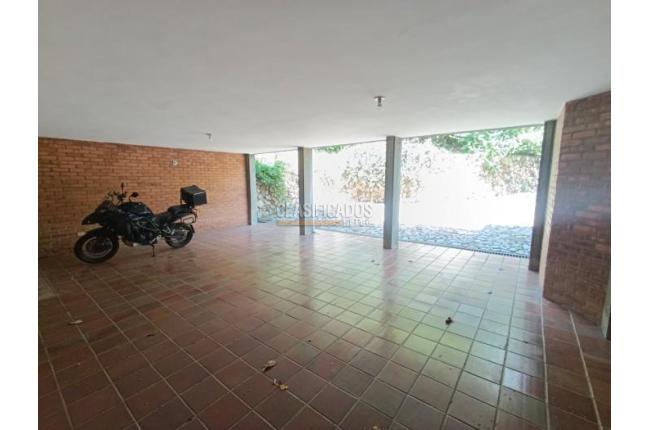 Casas, Venta, Yumbo - $2.100.000.000