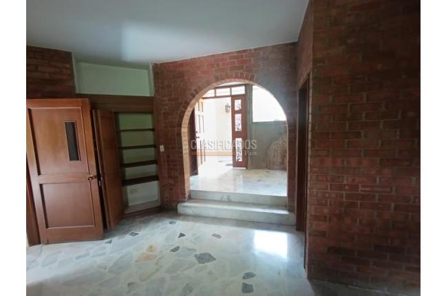 Casas, Venta, Yumbo - $2.100.000.000