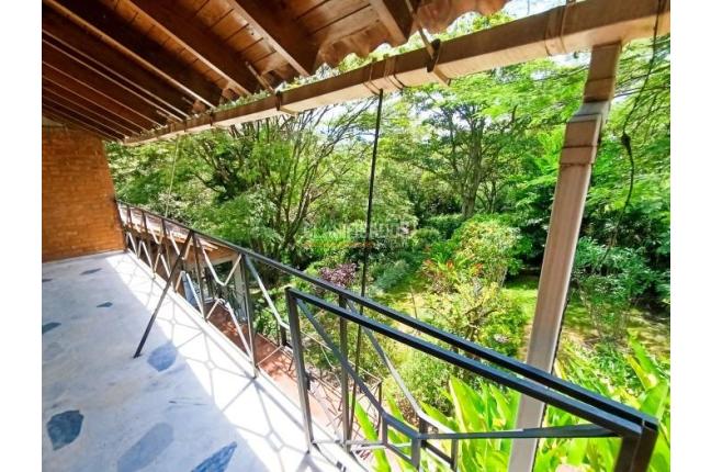 Casas, Venta, Yumbo - $2.100.000.000