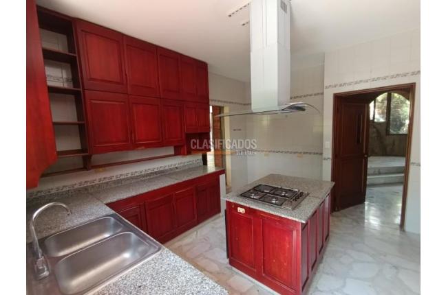 Casas, Venta, Yumbo - $2.100.000.000