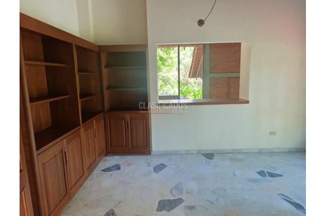 Casas, Venta, Yumbo - $2.100.000.000