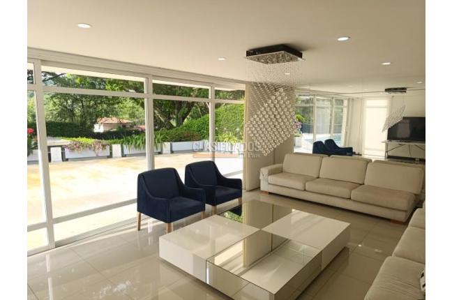 Casas, Venta, Yumbo - $3.900.000.000