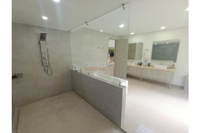 Casas, Venta, Yumbo - $3.900.000.000
