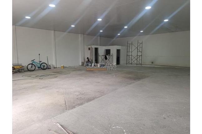 Locales y Bodegas, Venta, Vipasa - $1.150.000.000