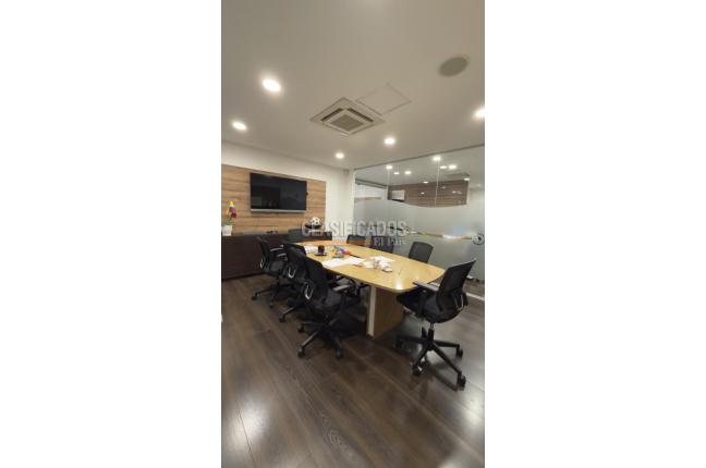 Oficinas y Consultorios, Alquiler en Centenario