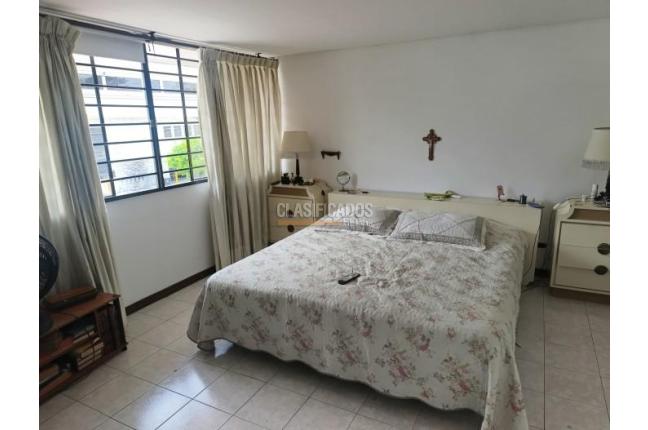 Casas, Venta, La Merced - $620.000.000