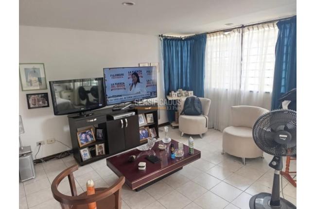 Casas, Venta, La Merced - $620.000.000