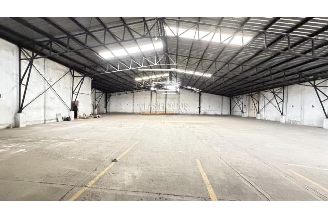 Locales y Bodegas, Alquiler, Santander - $26.400.000