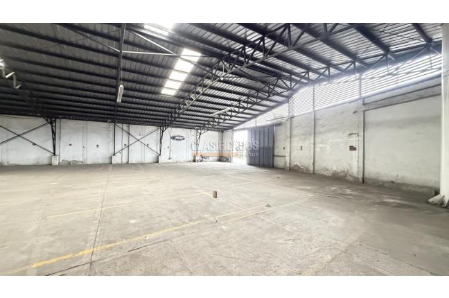 Locales y Bodegas, Alquiler, Santander - $26.400.000